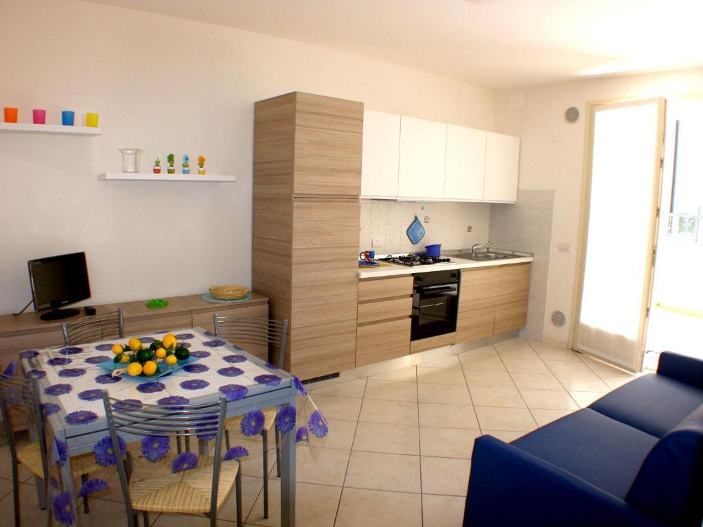 Residence Mediterraneo Lido delle Nazioni Bilik gambar